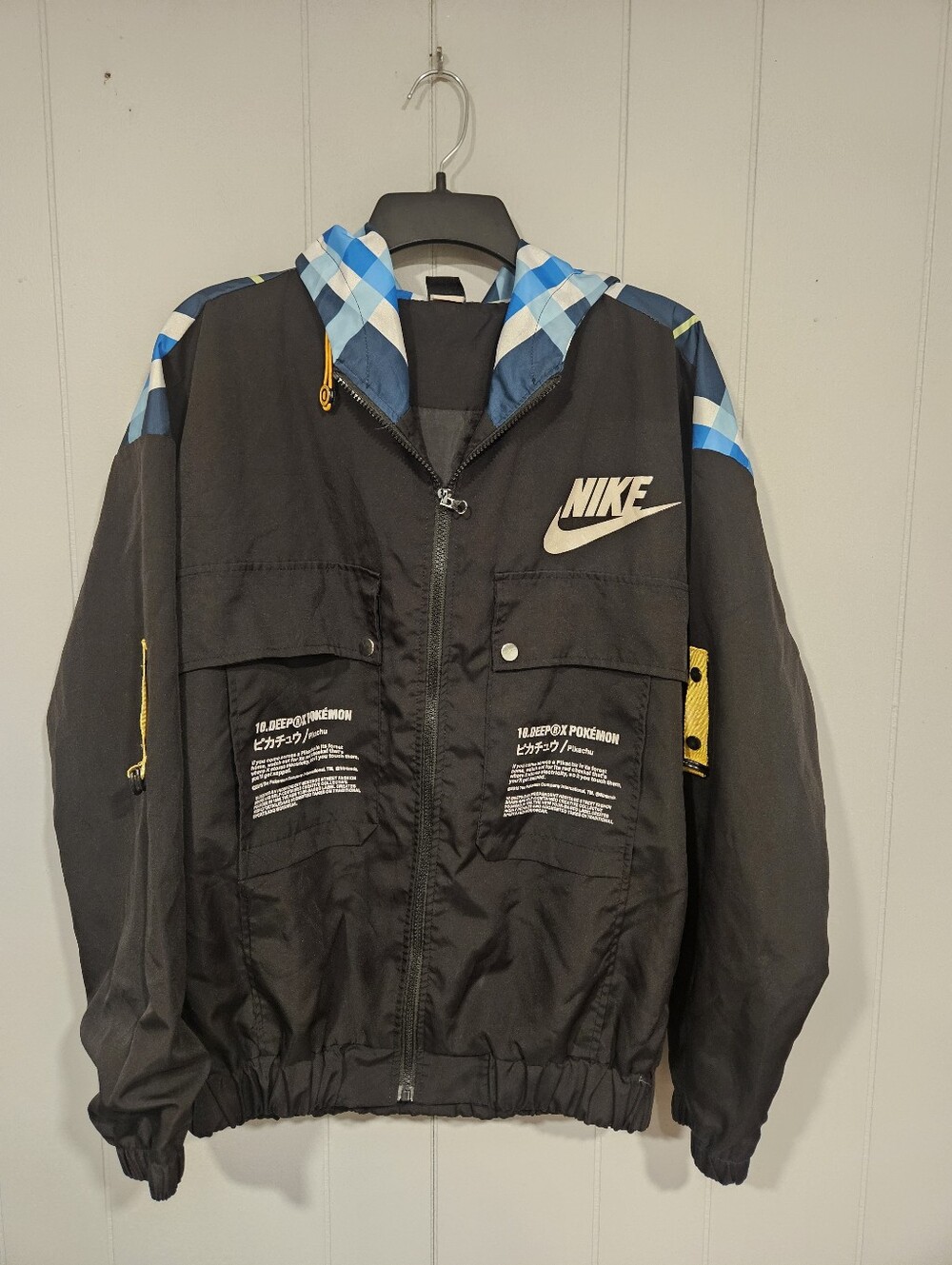 Nike 10.Deep X Pokemon Pikachu Black Hooded Jacket Size Large Mosshino Coutube
